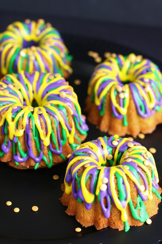 Mini King Cake Cupcakes Recipe