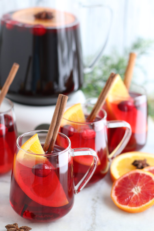 Slow Cooker Mulled Wine : Make Ahead Winter Warmer - The Hedgecombers
